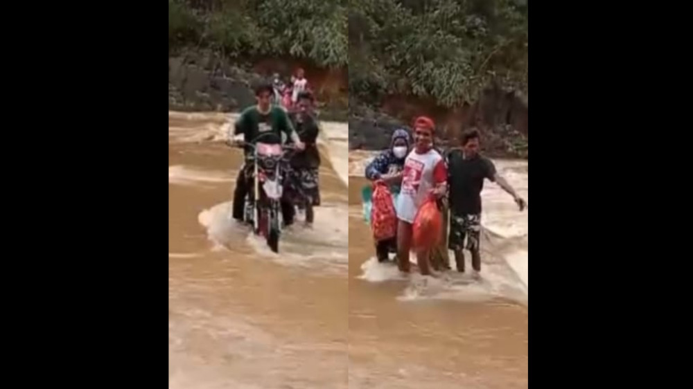 Warga Desa Nagrog Terpaksa Menyeberangi Sungai Citanduy karena Jembatan Rusak