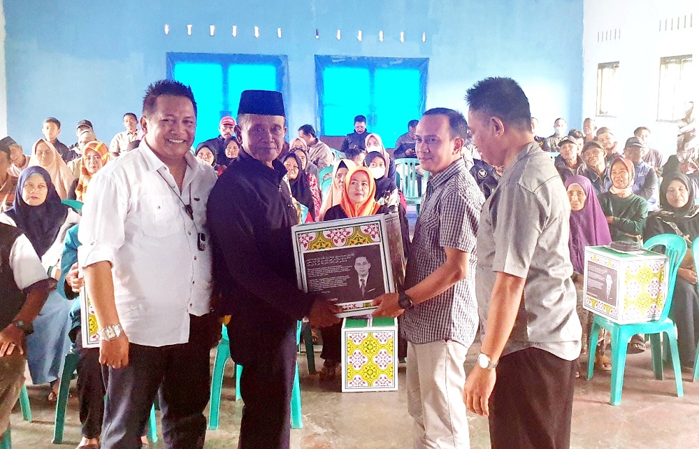 Lansia di Kota Tasikmalaya Semringah, Saat Menutup Tahun 2022 dapat Bantuan Sembako