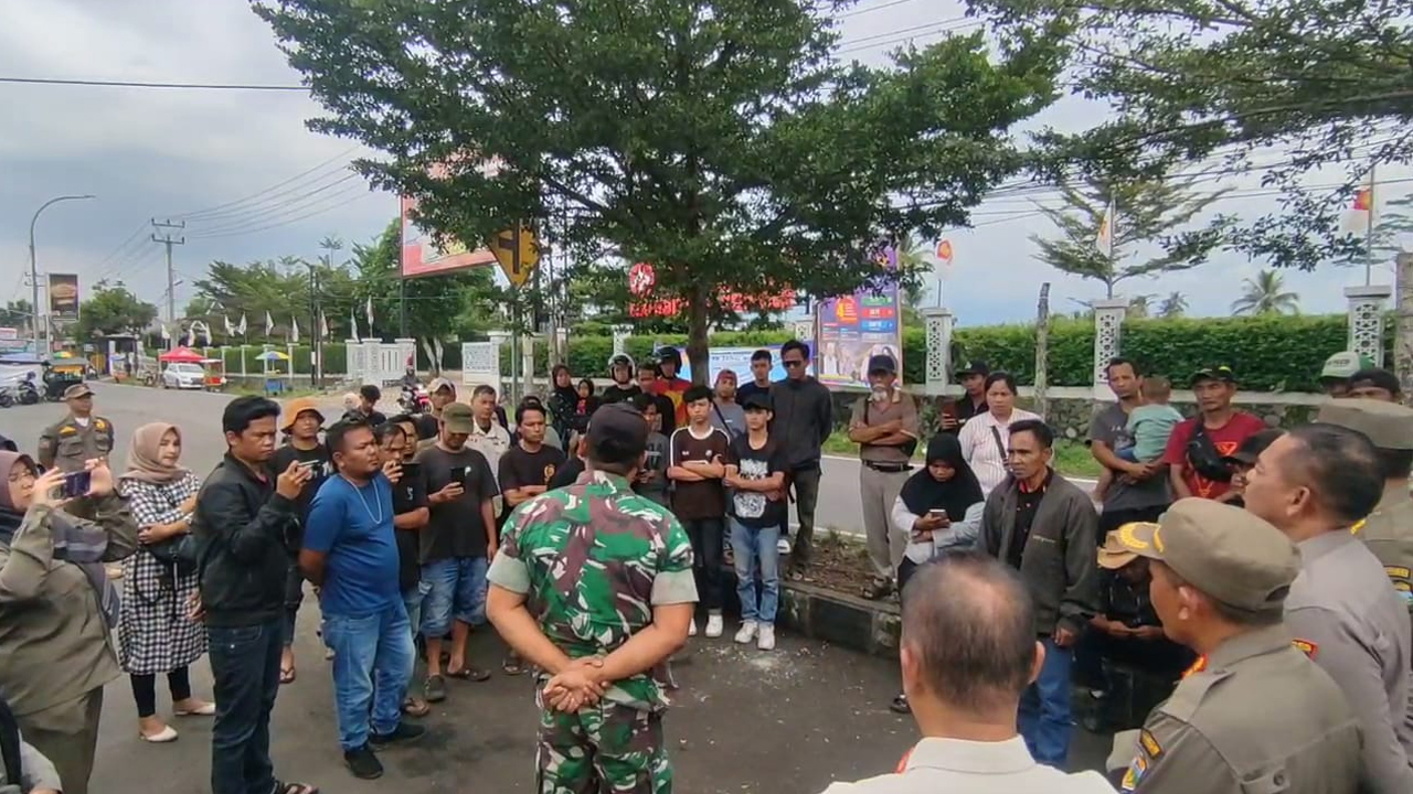PKL di Depan Masjid Agung Baiturrahman Ditertibkan, PKL Alun-alun Singaparna Menyusul?