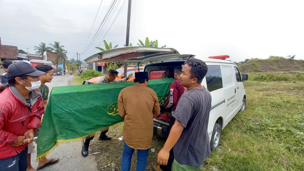 Diduga Ada yang Janggal, Jasad Korban Kecelakaan Tunggal di Jalan Mangin Diminta Keluarganya Diautopsi