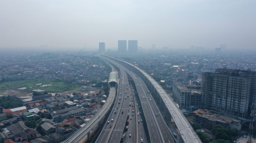 KEREN! Jalan Layang MBZ Jadi Jalan Tol Layang Terpanjang di Indonesia, Operasi Penyelamatan Pakai Helikopter