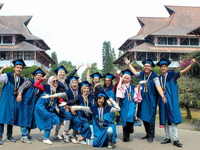 Ini 30 Universitas Terbaik Indonesia Versi QS AUR 2023, Kampusmu Peringkat Berapa?