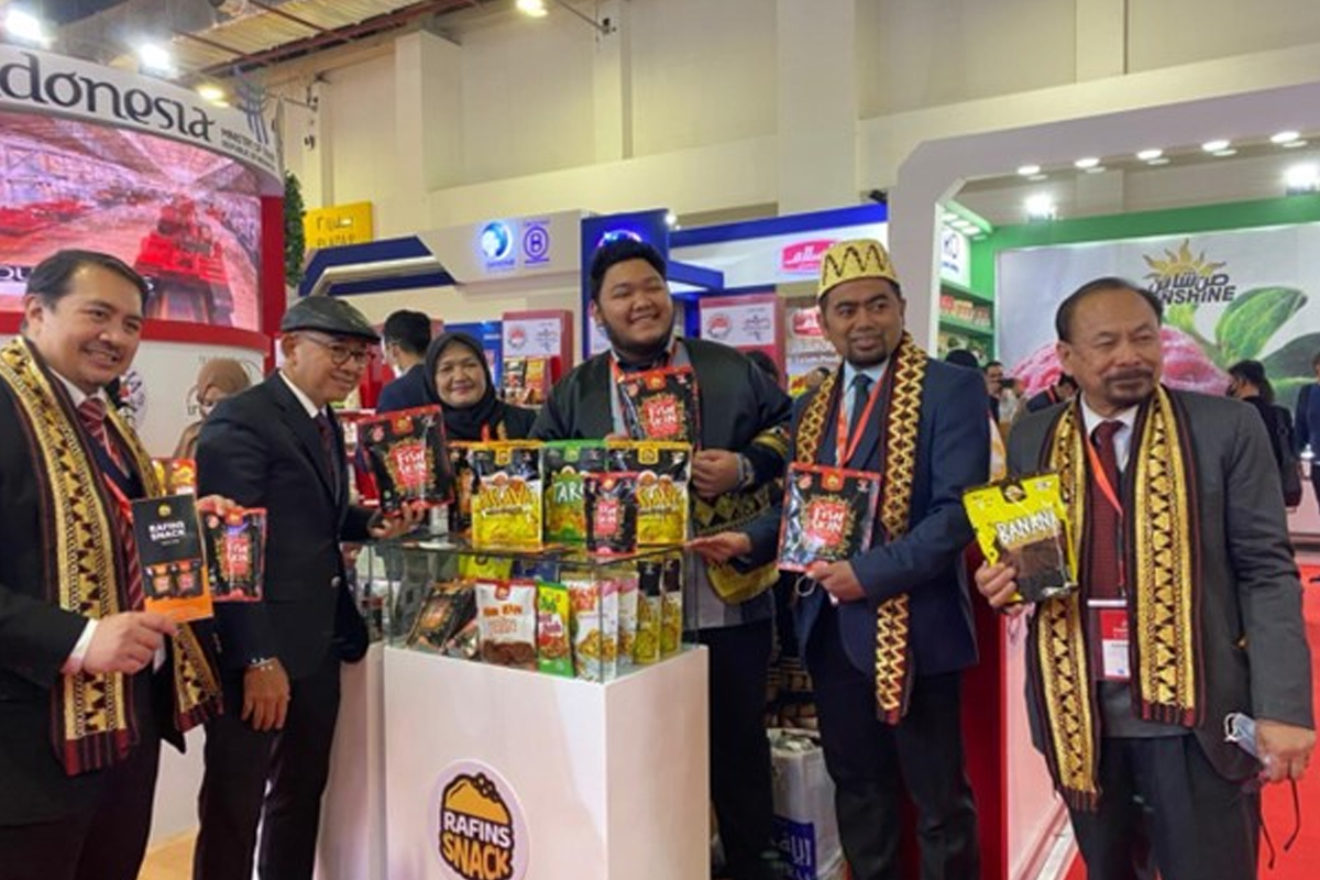 Produsen Keripik Kulit Ikan Rafins Snack Mendunia, Berkat KUR BRI dan Rajin Ikut Pameran