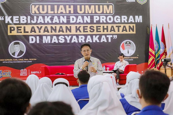 Pesan Bupati Kepada Mahasiswa STIKes Muhammadiyah Ciamis: Paramedis Harus Profesional dan Bermartabat