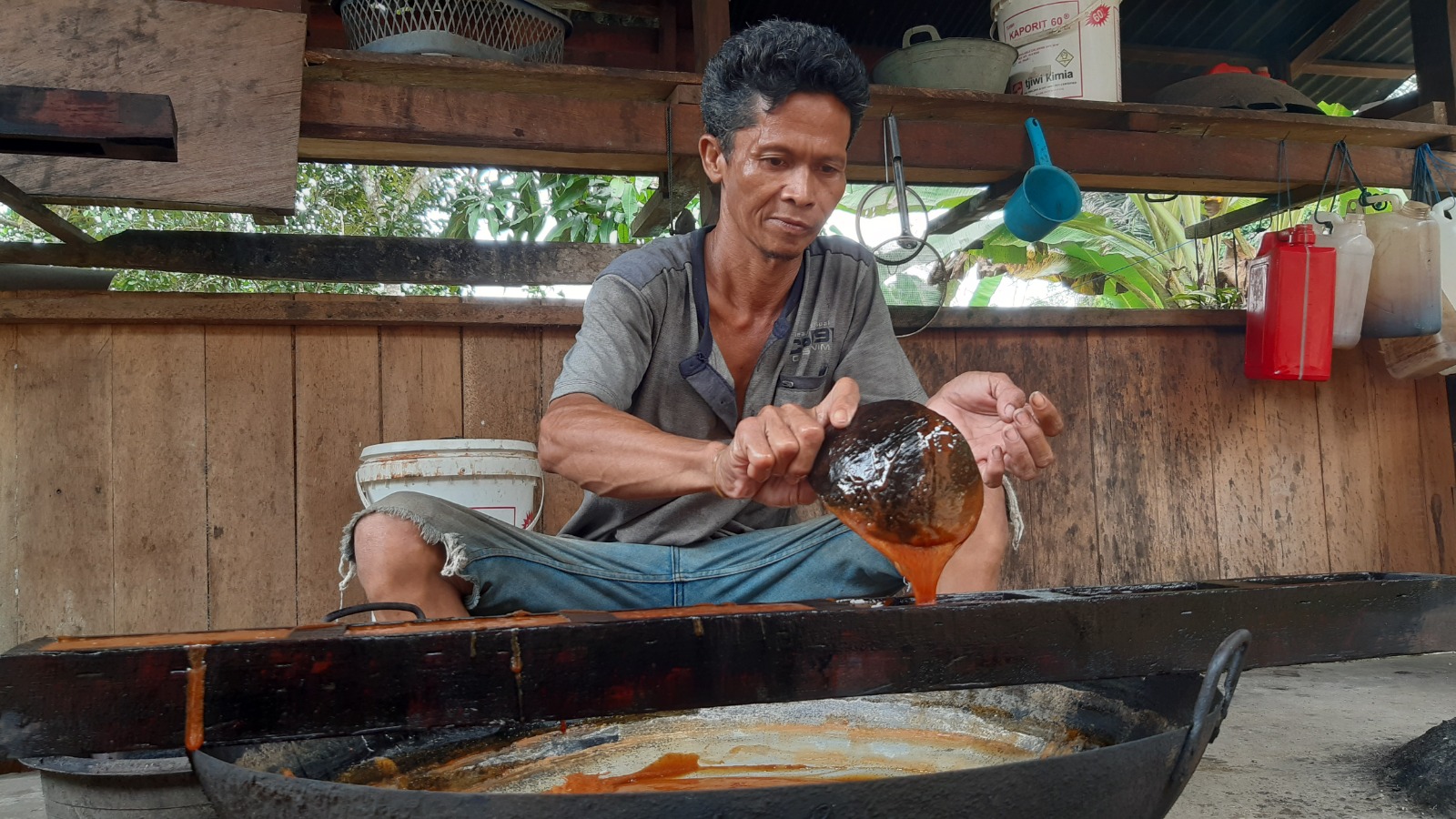 Makin Pede, Pemasaran dan Pengemasan Aren Kampung Dumaring Kian Lebih Baik