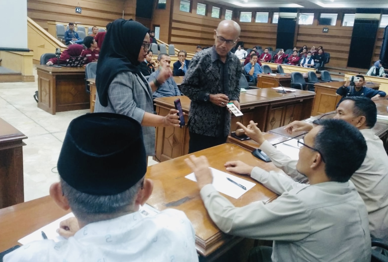 Mahasiswa STMIK Tasikmalaya Minta Menteri dan Presiden Turun Tangan, Buntut Penutupan oleh Kemendikbudristek 