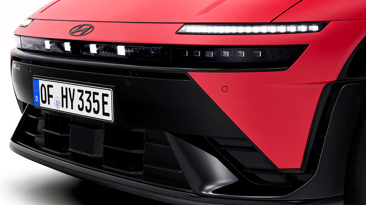 Hyundai IONIQ 3 Diperkenalkan Resmi: Mobil Listrik Hatchback Aerodinamis untuk Mobilitas Praktis