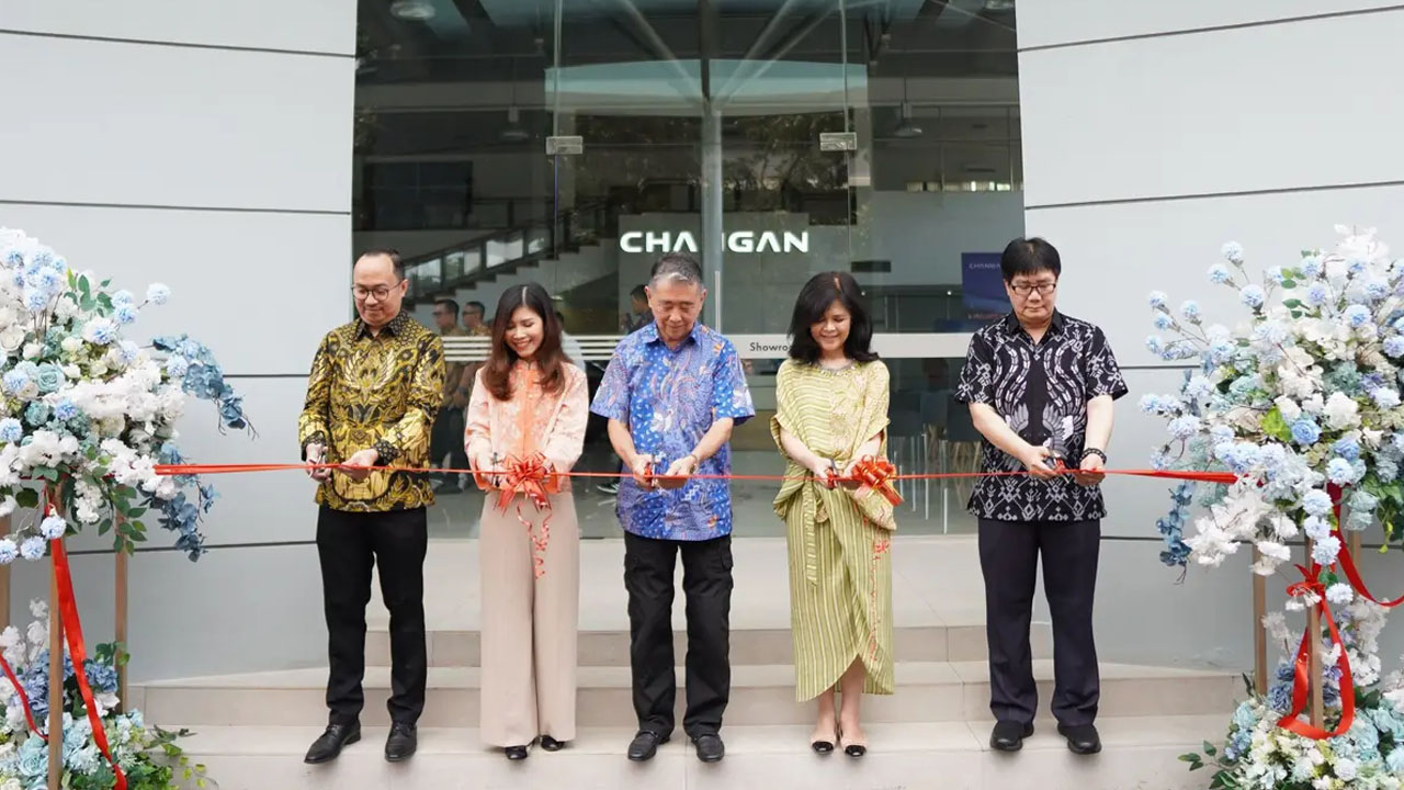 Perkuat Ekspansi Nasional, Changan Hadirkan Dealer di Bandung