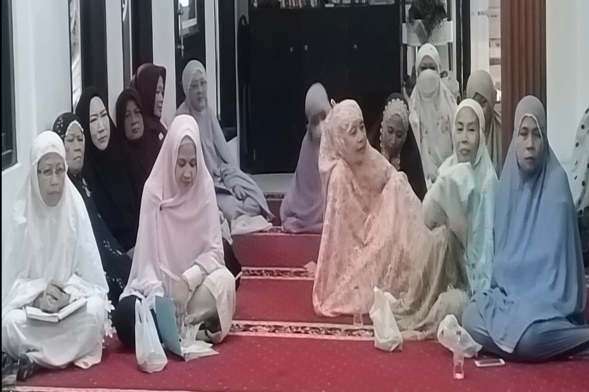 Wajib Tahu Tentang 8 Sifat Buruk Istri yang Jadi Penghalang Rezeki  Rumah Tangga