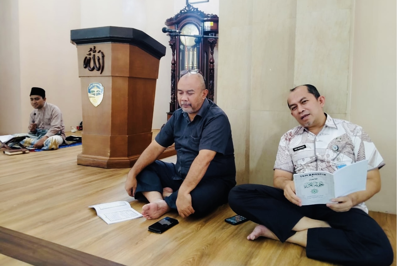 ASN Pemkot Tasikmalaya Mengisi Waktu Luang dengan Belajar Tajwid di Masjid