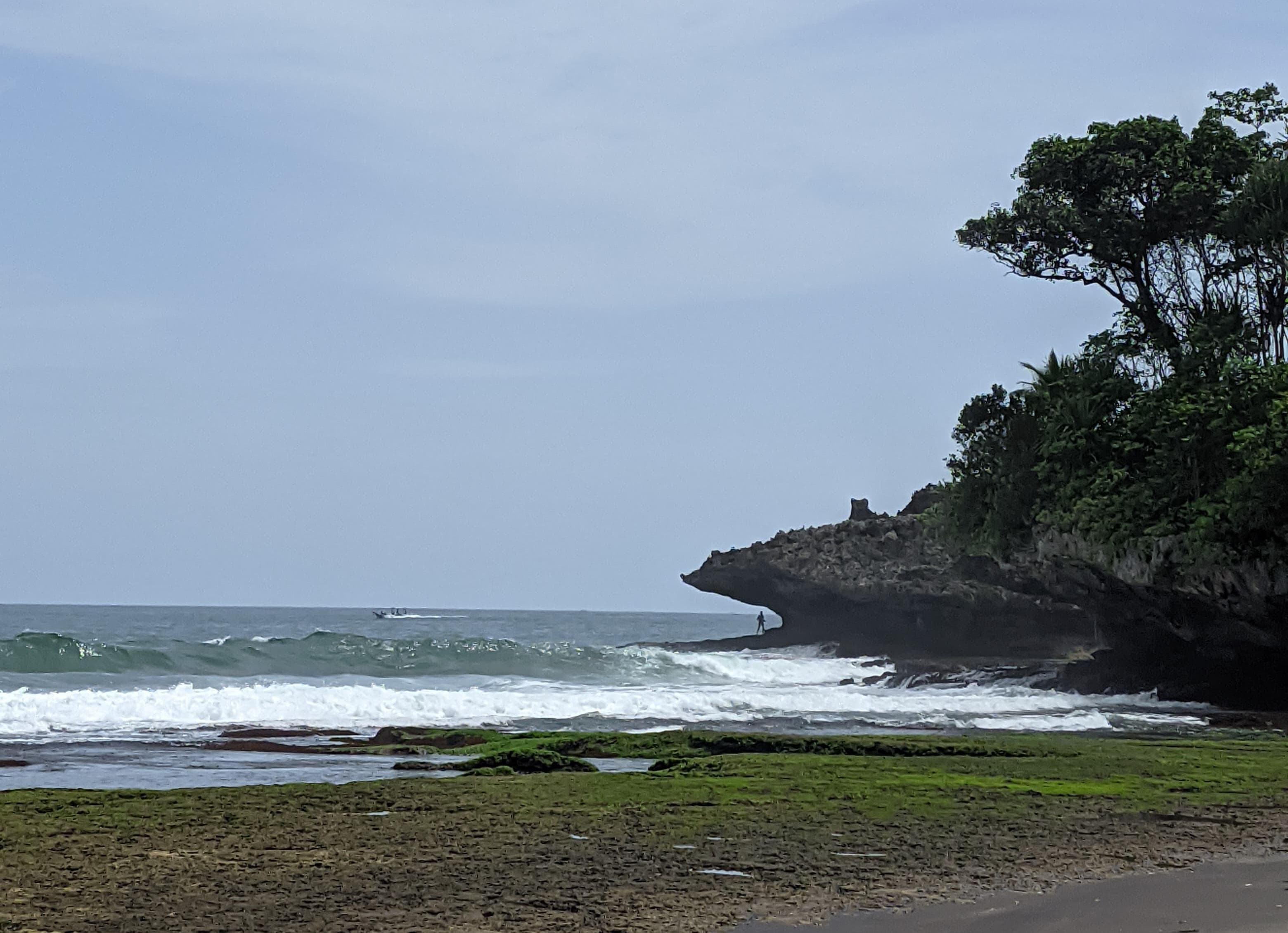 Pangandaran Punya, Ini Spot Terbaik yang Harus Dikunjungi Saat Liburan ke Pantai Madasari, ke Sini Yuk!