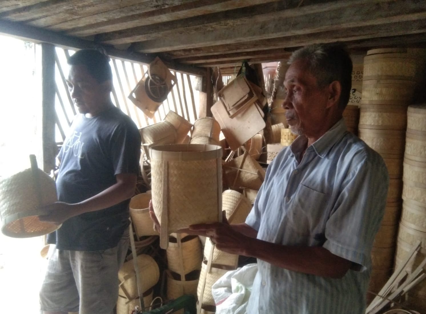 Anyaman Bambu Leuwisari Berawal dari Desa ke Dea hingga Tembus Pasar Internasional