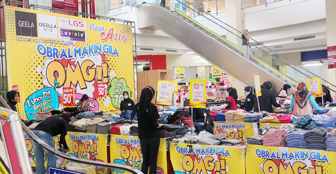 Obral Makin Gila di Plaza Asia, Belanja Baju Berhadiah Emas