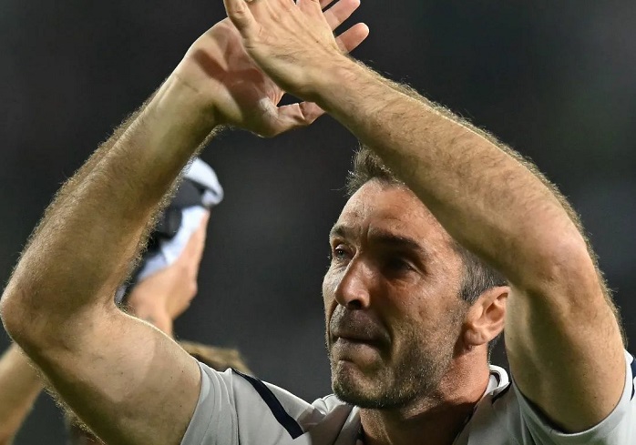 Gigi Buffon Gantung Sepatu, Ini Deretan Rekornya yang Belum Terpecahkan