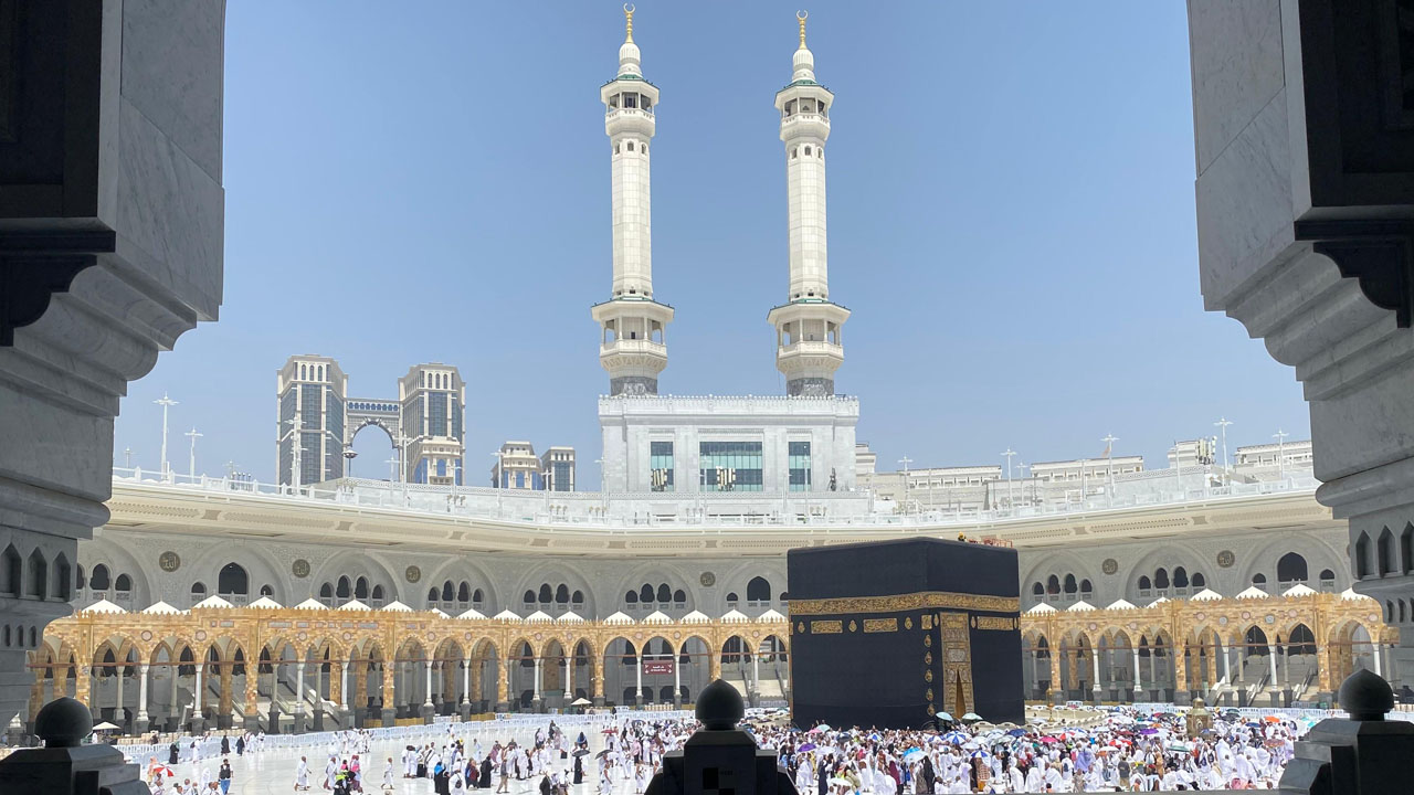 Begini Biaya dan Cara Daftar Umrah Mandiri yang Kini Legal