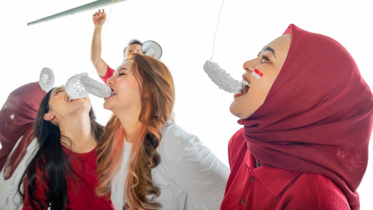 40 Ide Lomba 17-an untuk Ibu-Ibu yang Unik dan Seru, Dijamin Bikin Heboh Sekampung!