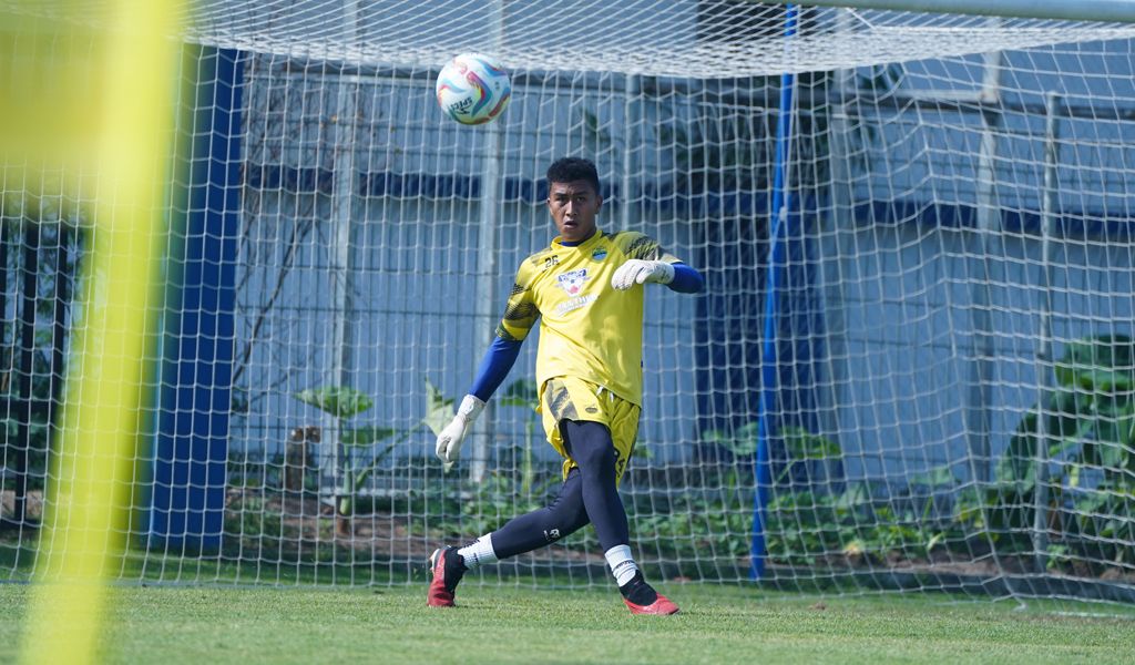 Ini Sosok Kiper Muda Persib Langganan Timnas Indonesia, Disiapkan untuk Piala Asia U20 2025