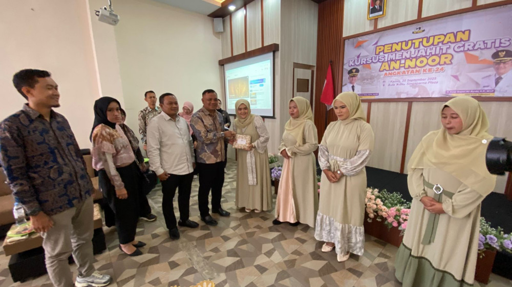 Wabup Tasikmalaya Apresiasi Pelatihan Menjahit X-Sha, Dorong Penciptaan Lapangan Kerja Baru