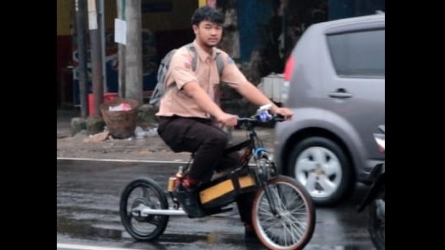 Ide Cerdas, Siswa MAN 2 Banyumas Modifikasi Sepeda Bekas jadi Sepeda Listrik Buat ke Sekolah