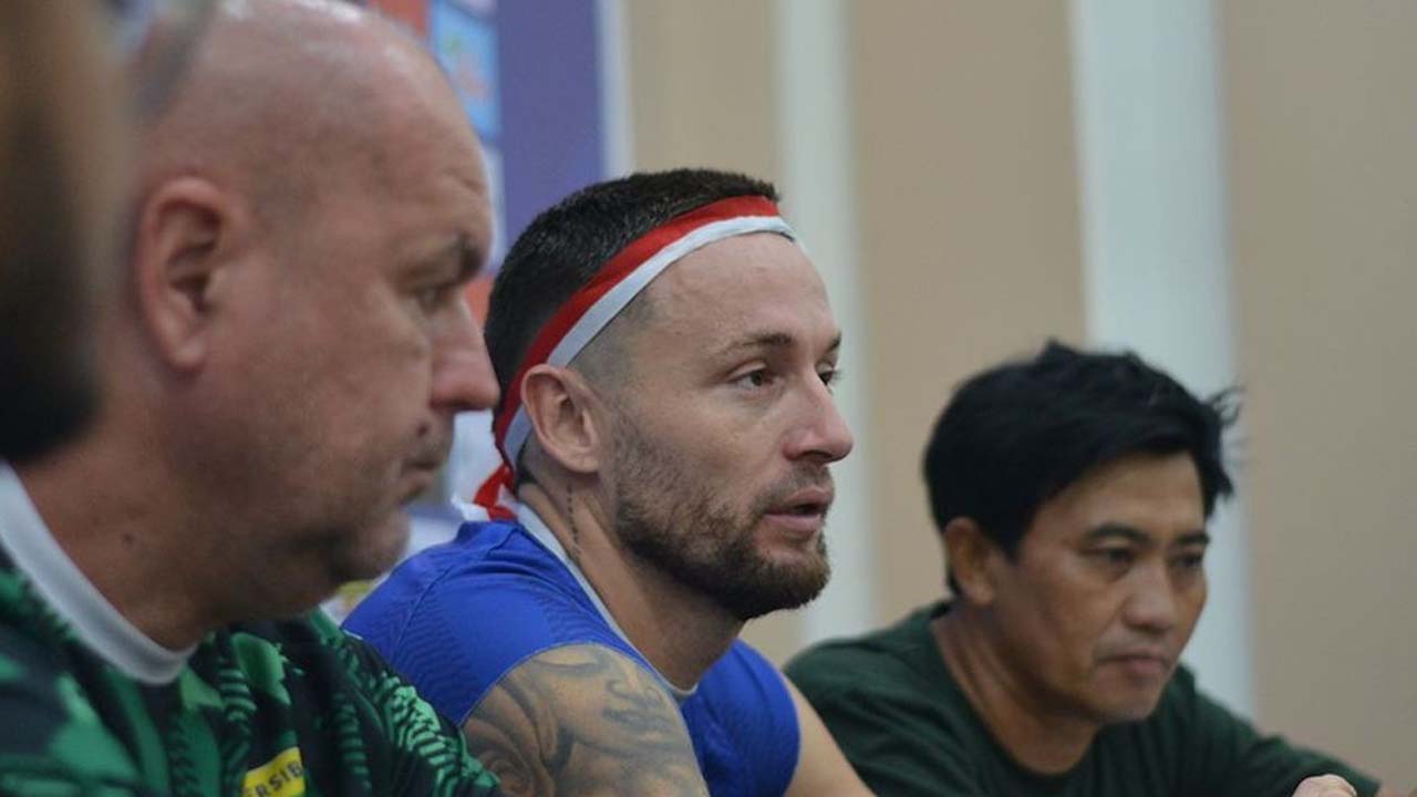 Tiga Pemain Persib Absen Lawan Persijap, Bojan Hodak Masih Optimis Menang