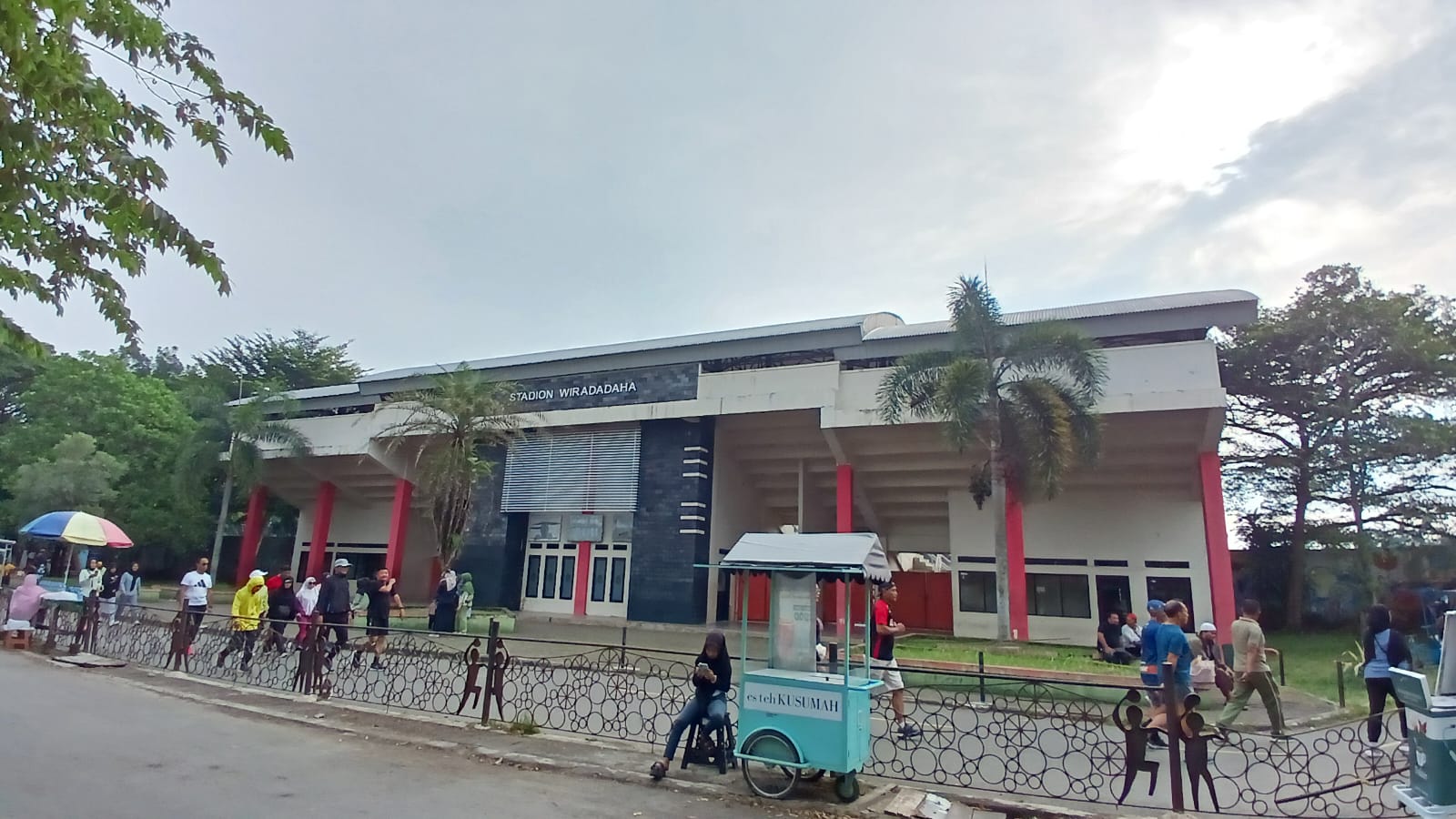 Stadion Wiradadaha Kota Tasikmalaya Butuh Perbaikan, Viman Alfarizi Ramadhan Siap Dorong Revitalisasi  