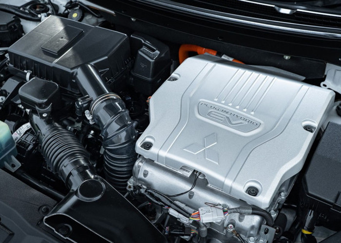 Resmi Mitsubishi Mulai Produksi Mobil Rogue Plug-in Hybrid, Spesifikasi Mesin Mirip Outlander PHEV