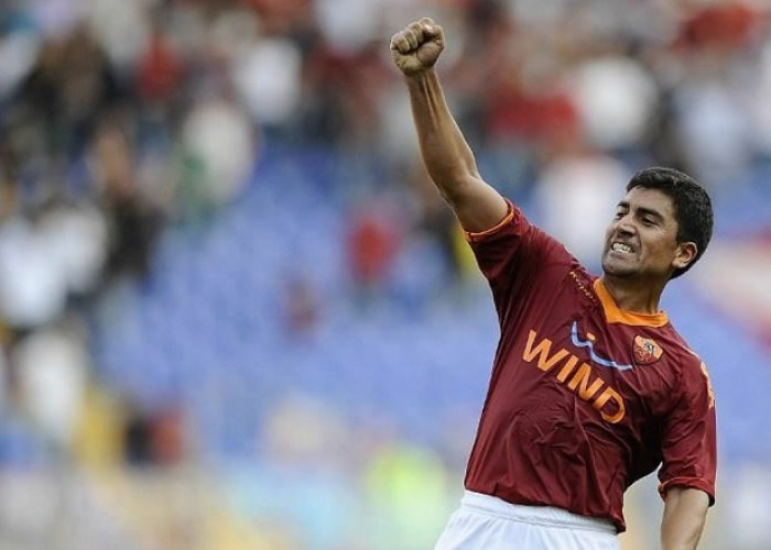 Legenda AS Roma Minta Mourinho Bertahan: ‘Jose Berjanji Kepada Para Penggemar Raih Scudetto di Tahun Ketiga’