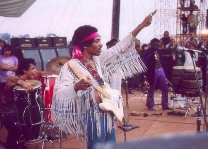 Hari ini dalam Sejarah, dari Jepang Menyerah di Perang Dunia II hingga Festival Woodstock