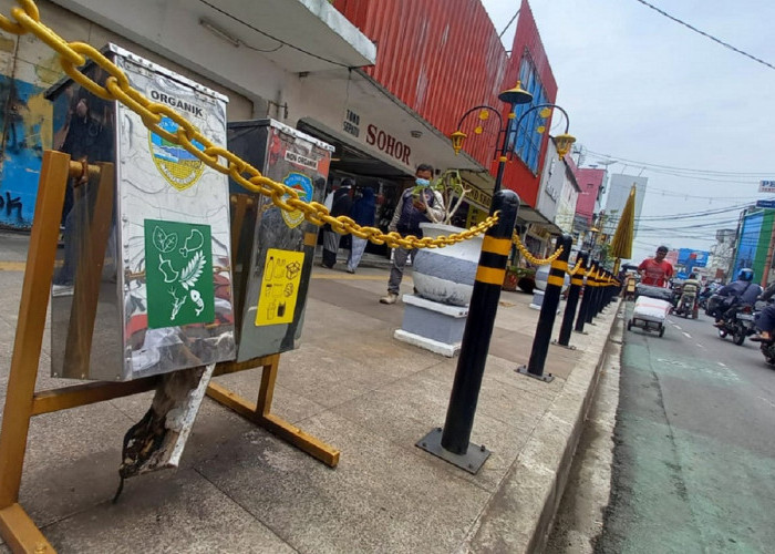 Kota Tasik Belum Bersih, Tempat Sampah Pedestrian Rusak, Wali Kota Banjar Sempat Komentar Begini