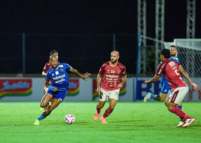 Penyesalan Pelatih Bali United Usai Kebobolan oleh Gol Persib di Akhir Pertandingan: Kita Harus Terima Seri  