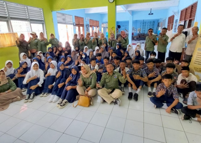 Konsisten, SGN 90 Alumni SMPN 4 Kota Tasik Bergerak Aksi Sosial