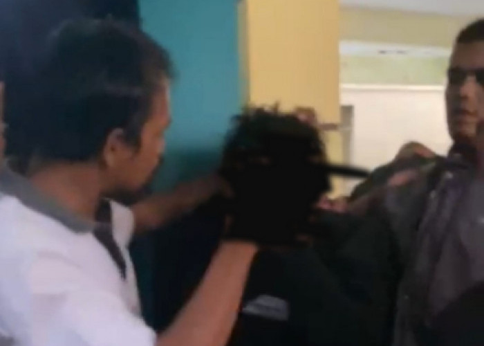 Maling Spesialis Kotak Amal di Tasikmalaya Babak Belur Ditangkap Warga