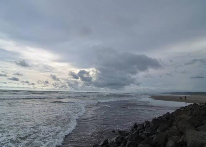 Mau Libur Lebaran 2024? Ini Wisata Pantai yang Dekat dari Karangnunggal Tasikmalaya, No 2 Cocok untuk Berenang