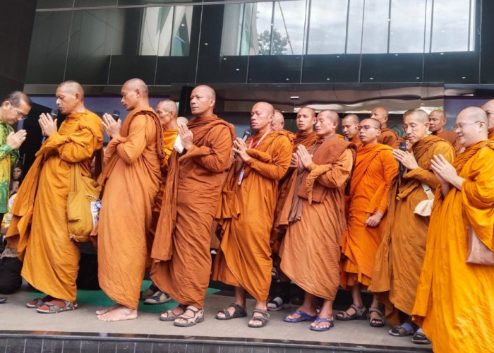 Perjalanan Panjang Biksu Thudong Sampai ke Borobudur, Berikut Tanggal dan Lokasi yang Akan Dilewati