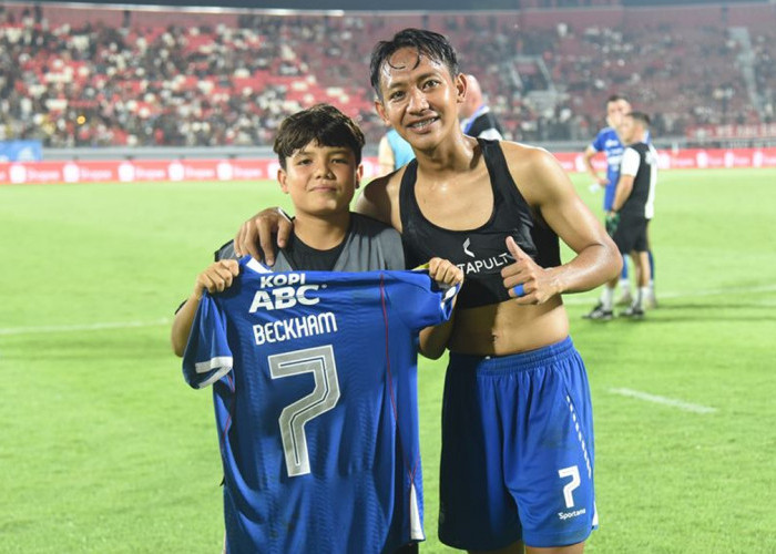 KENAPA Beckham Putra Merasa Bersalah dan Memilih Memberikan Jersey Persib ke Ball Kids Bali United? 