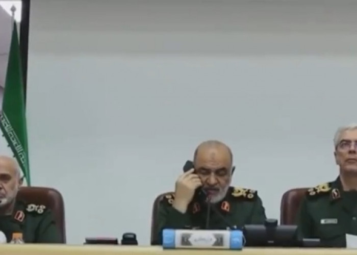Komandan Garda Revolusi Iran Siarkan Rekaman Saat Berikan Perintah Serang Israel