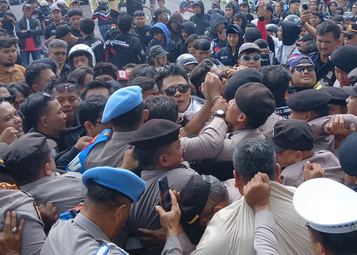 Akr1lyz Desak Evaluasi Perizinan dan Dugaan Kebocoran PAD di Kabupaten Tasikmalaya