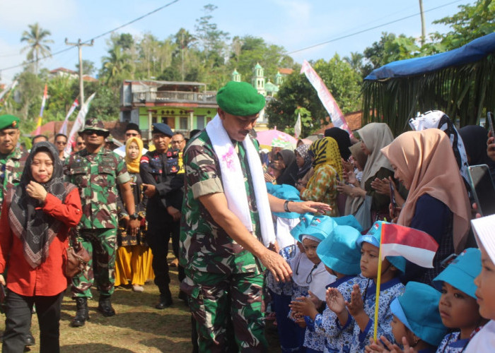 Kasdim 0612/Tasikmalaya Buka Program BSMSS 2024: Pembangunan Infrastruktur Desa Cisarua Dimulai