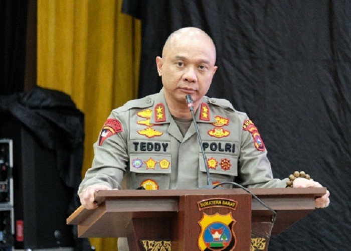 Update Rotasi Mutasi Polri: Irjen Pol Teddy Minahasa Putra Mantan Ajudan Jusuf Kalla Jadi Kapolda Jatim