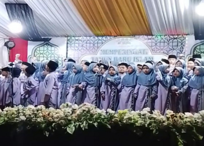 Semarak Tahun Baru Islam di Cempakawarna Tasikmalaya Dimeriahkan Tabligh Akbar dan Santunan Anak Yatim 