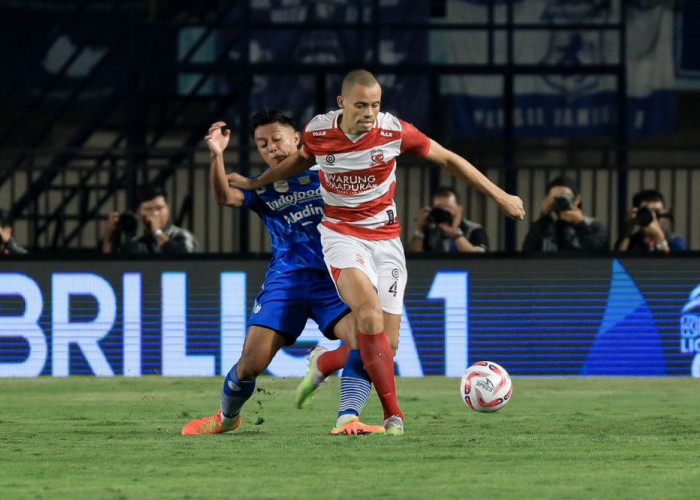 Pengakuan Jujur Pelatih Madura United Setelah Dihancurkan Persib Bandung 3-0 di Final Liga 1 Leg Pertama