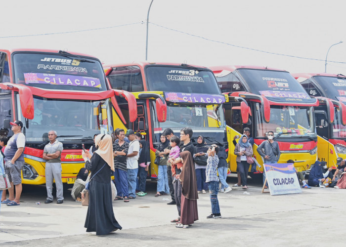 Kurangi Kecelakaan Lalu Lintas, Kemenhub Gelar Mudik Gratis Nataru 2024-2025