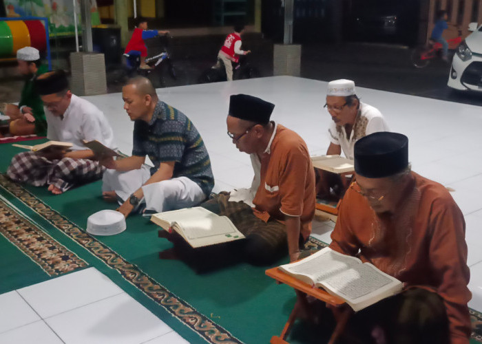3 Pahala Membaca Al Qur’an di Bulan Ramadhan Dahsyat Banget Rugi Kalau Dilewatkan