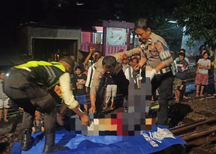 Pria Dewasa Tewas Tertabrak Kereta di Tasikmalaya, Polisi Selidiki Penyebabnya  