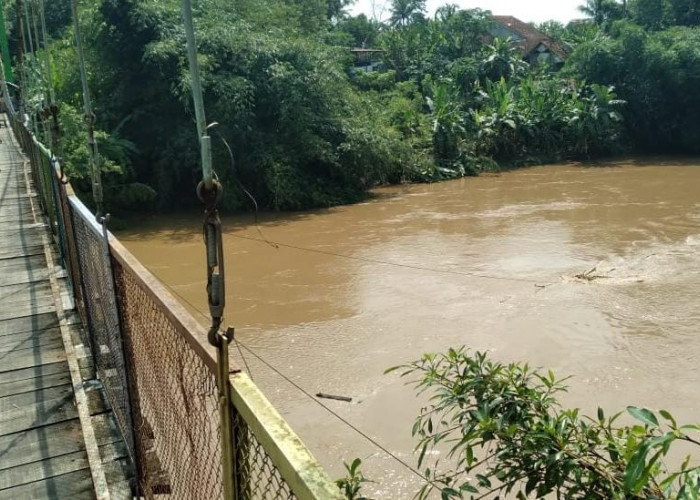 Debit Air Sungai Citanduy Lampaui Batas, Luapan ke Rumah Warga, Pengolahan Air PDAM Terganggu