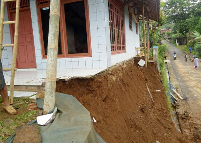 3 Kecamatan Diterjang Bencana di Ciamis, 7 Rumah Terkena Dampak Tanah Longsor
