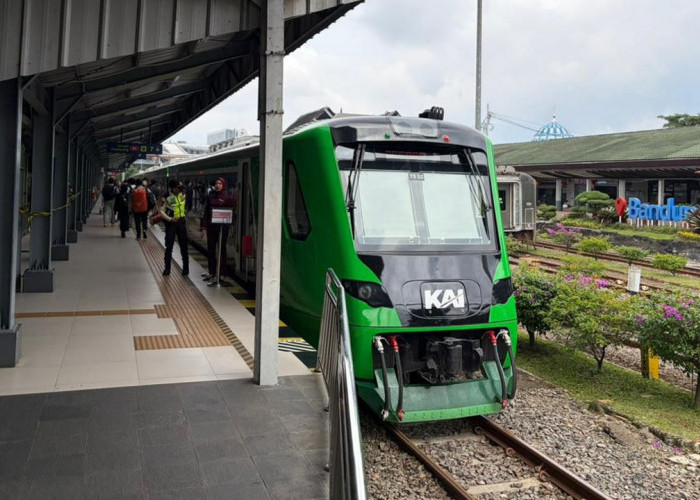 Sampai Paham! Akses KA Feeder Whoosh di Stasiun Bandung Dipindah Mulai Maret 2026, Cek Lokasi Barunya!