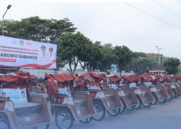 220 Becak Listrik Dibagikan untuk Pengayuh Lansia di Tasikmalaya, Ini Harapan Pemkot