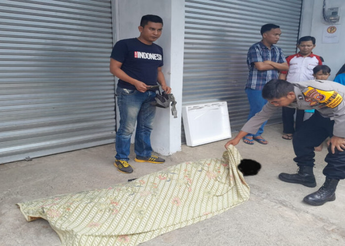 Jasad Pengayuh Becak Tegeletak di Pasar Singaparna Kabupaten Tasikmalaya