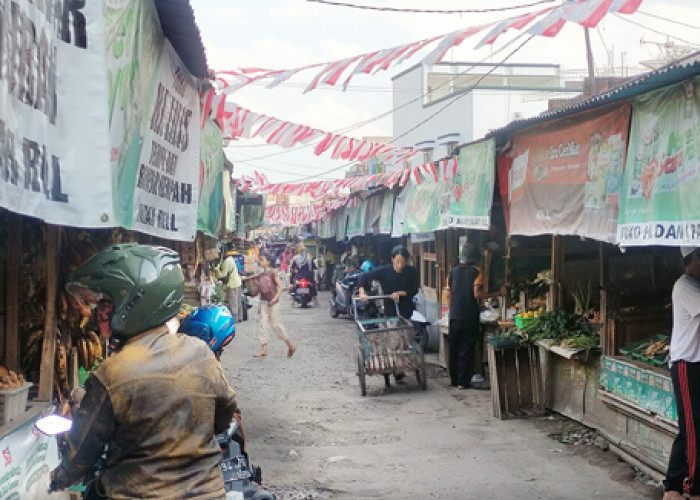 Ada Indikasi PKL Jualan Depan Toko Lagi, Pemilik Ruko di Jalan Pasar Rel Somasi Pemkot